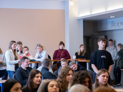 Public thumb img 9988