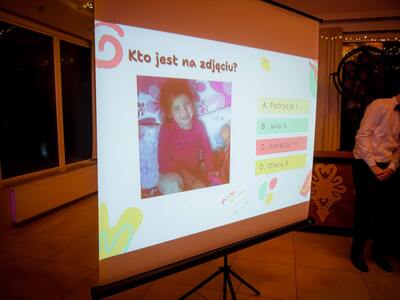 Public thumb dsc 1989