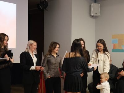 Public thumb img 8574