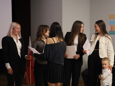 Public thumb img 8578