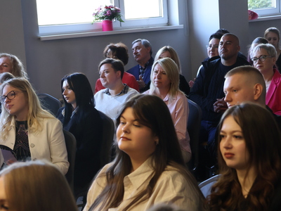 Public thumb img 8948