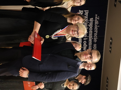 Public thumb img 9007