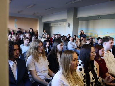 Public thumb img 9934